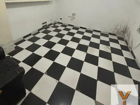 Depto Tipo Casa en Venta 60 años