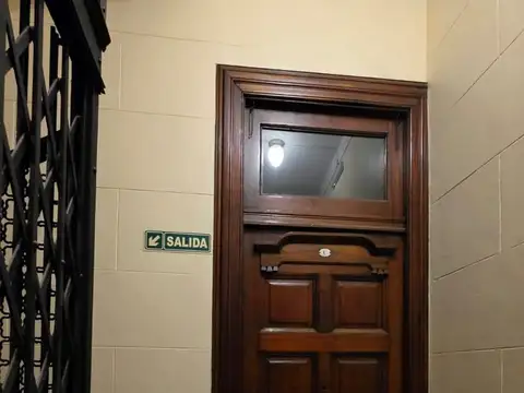 OPORTUNIDAD  Venta de Oficina ubicada en San Nicolás