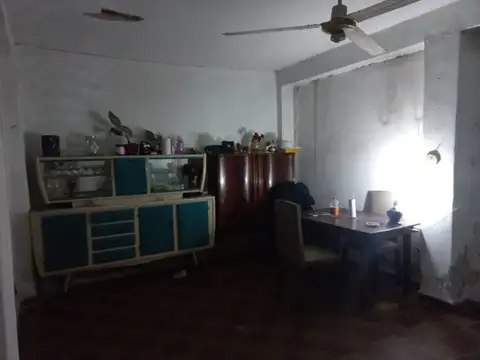 CASA ESQUINA A REFACCIONAR-Bº BORGES