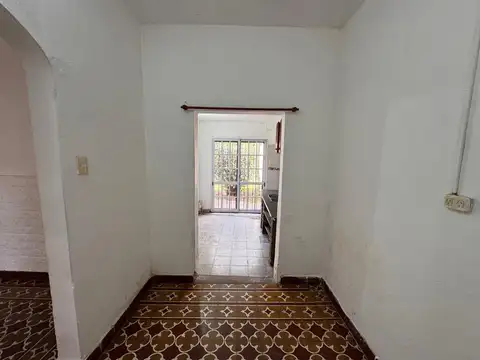 Casa en Alquiler con 1 cochera