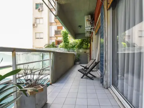 VENTA SEMIPISO 3amb COCHERA BALCON PATIO CABALLITO