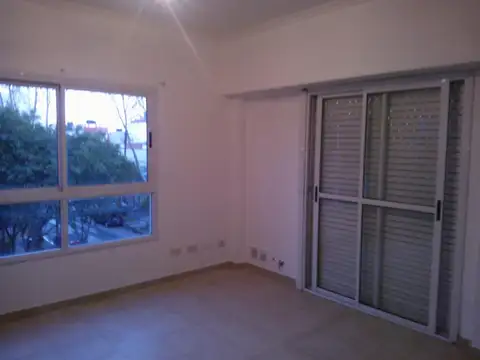 Sucre 400, Piso 2°