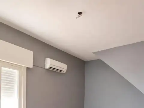 Depto Tipo Casa en Alquiler de 2 dormitorios