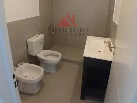 Departamento 3 ambientes con 2 baños