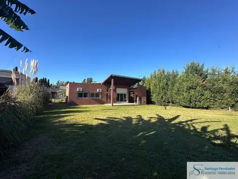 Casa en Venta al Este