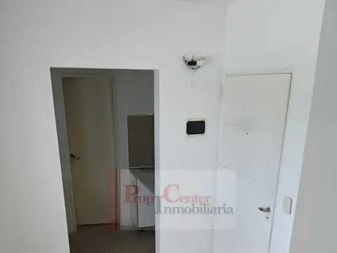 av. Villanueva al 1000