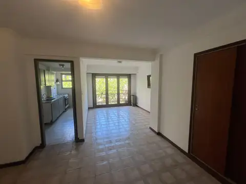 Venta departamento - 1 ambiente - a la calle - Centro - Mar del Plata