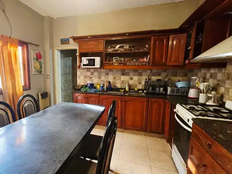 Depto Tipo Casa 5 ambientes con 3 baños