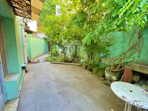 Depto Tipo Casa en Venta 60 años