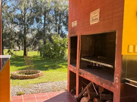 Casa 4 ambientes con 3 baños