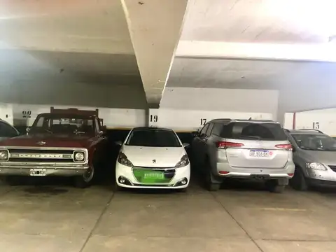 Cochera privada en Villa Devoto