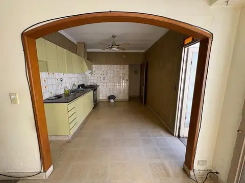 Depto Tipo Casa en Venta 40 años