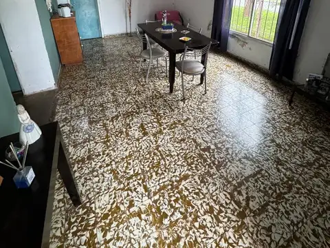 Casa en Venta en Jauregui Jose Maria, USD 70.000