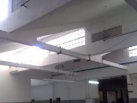 Galpon en Venta en Billinghurst, USD 480.000