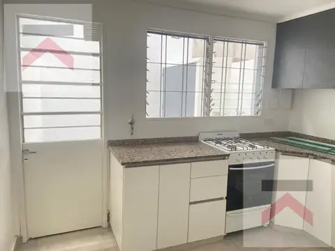 Depto Tipo Casa en Venta de 3 ambientes