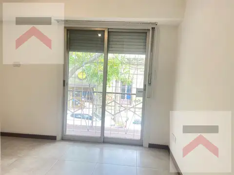 Depto Tipo Casa en Venta 35 años