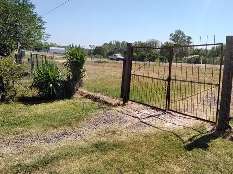 Casa 6 ambientes con 1 baño