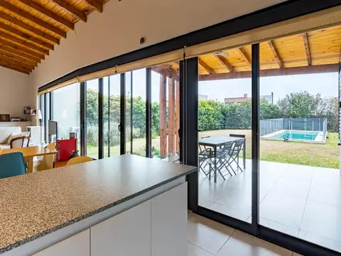 Casa en Venta en Funes, USD 215.000