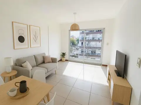 Departamento 1 Dormitorio con Balcón corrido y Cochera 