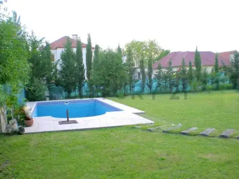 Casas en venta en City Bell, 3 dormitorios