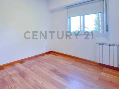 Casas en venta en City Bell, 3 dormitorios