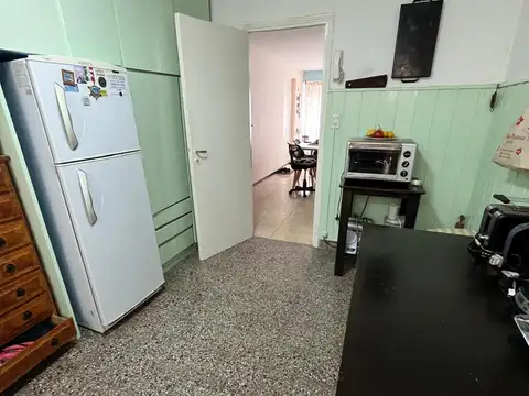 PH 3 AMBIENTES PB CON PATIO Y ESPACIO COCHERA