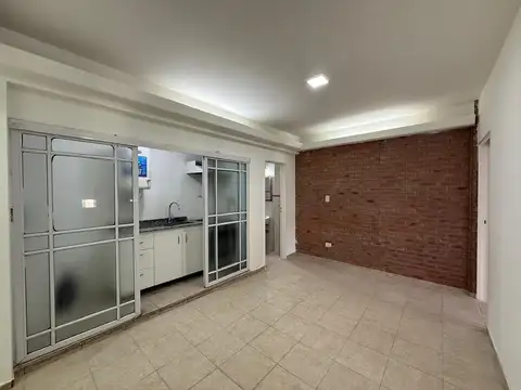 Alquiler departamento un ambiente dividido en Haedo.