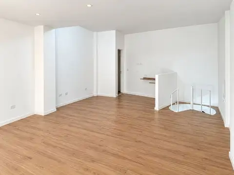 VENTA DE LOCAL FLORESTA DEPOSITO