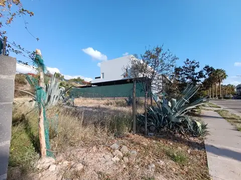 Terreno en Venta de 674,0 m2