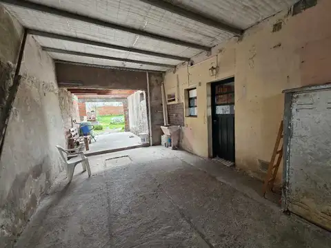 Casa en Alquiler con 1 cochera