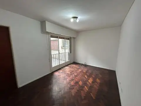 Departamento en Alquiler en Villa Ortuzar, $ 500.000