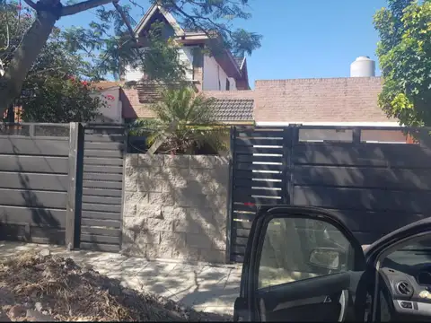 Depto Tipo Casa en Alquiler de 2 ambientes