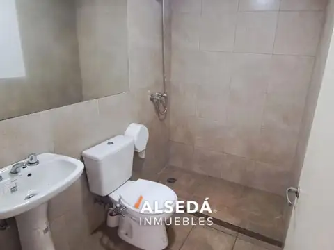 Local en Alquiler en Abasto, $ 1.700.000