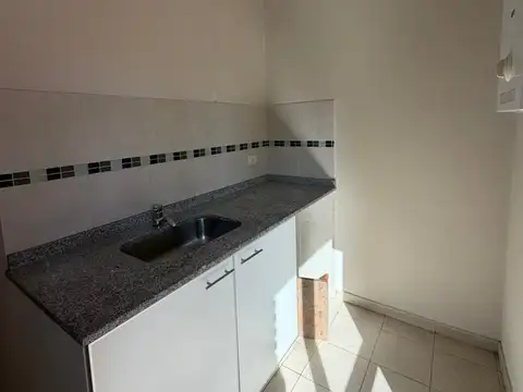 Departamento en Alquiler en General Paz, $ 750.000