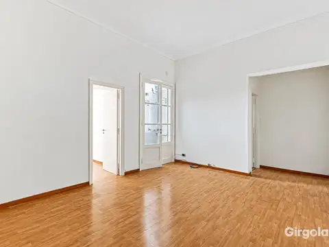 Balvanera: 2 ambientes, 45 m², luminoso | Apto crédito
