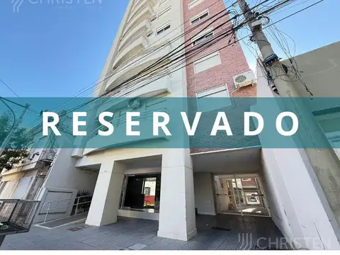 Departamento con cochera en ALQUILER