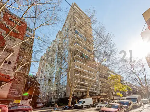 VENTA DEPARTAMENTO CUATRO AMBIENTES, SUM Y BAULERA MUY LUMINOSO, PALERMO