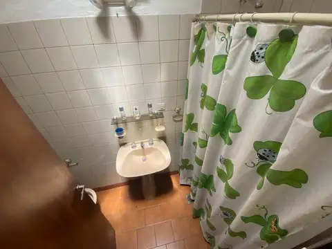 DUPLEX EN LOTE PROPIO CON COCHERA DESCUBIERTA AL FRENTE