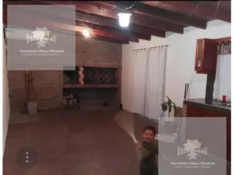 Casa 3 ambientes con 1 baño