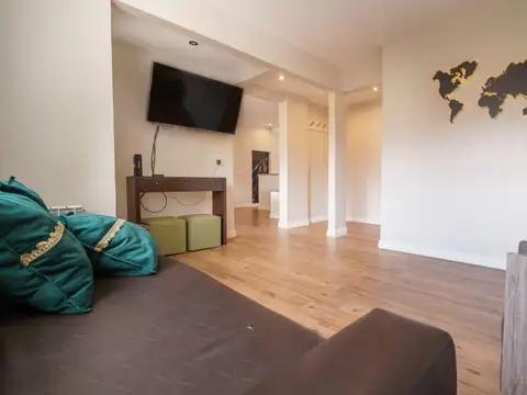 ALQUILER 24 MESES DÚPLEX 4 AMBIENTES CON COCHERA RECICLADO, GÜEMES / PASEO ALDREY