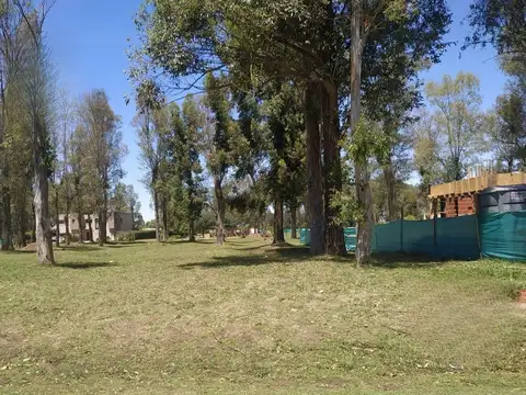 Terreno en Venta en Francisco Alvarez, USD 47.000