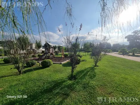 Terreno en Spring Park