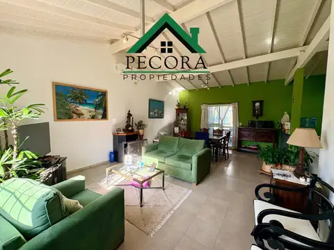 Casa 4 ambientes con 1 baño