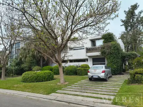 Casa en Venta en Haras Santa María, USD 208.000