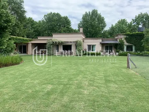 Casa en venta en Centauros zona Polo, Pilar chico - URDAPILLETA PROPIEDADES
