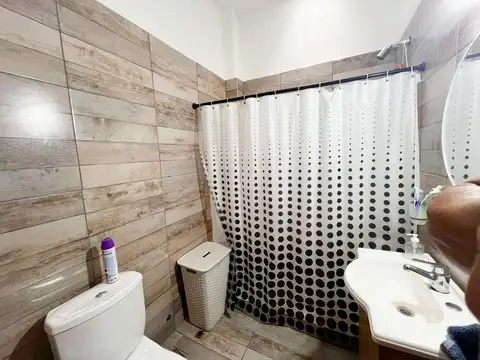 Depto Tipo Casa en Venta de 5 dormitorios