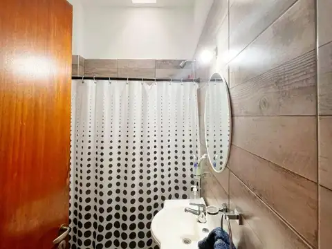 Depto Tipo Casa en Venta en Centro, USD 100.000