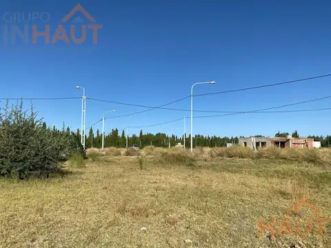 Terreno en Jardines de Plottier