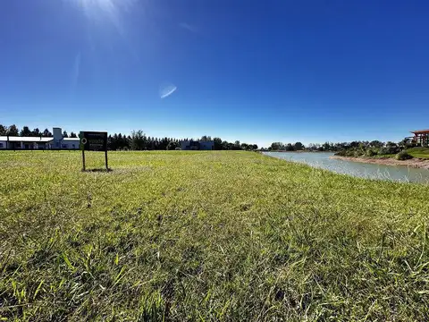 Terreno en Venta 63,44  mts Fondo