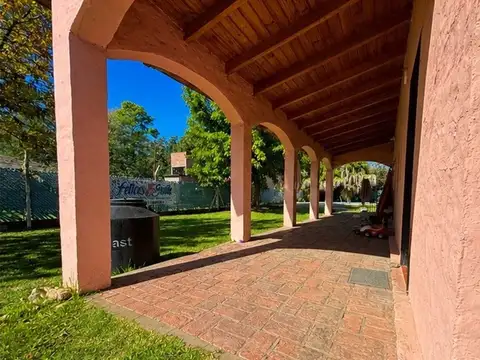 OPORTUNIDAD - HERMOSA CASA QUINTA EN SAUCE VIEJO